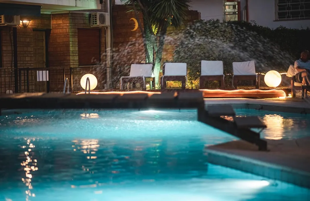 Hotel Carlos Paz-1